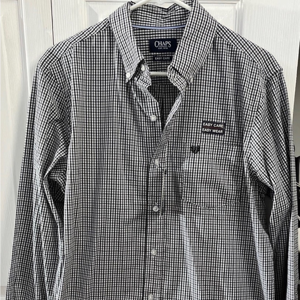 Business/office attire men’s shirt